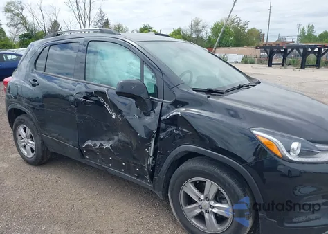 2021 Chevrolet Trax Fwd Lt from USA, damaged, VIN KL7CJLSB1MB329341